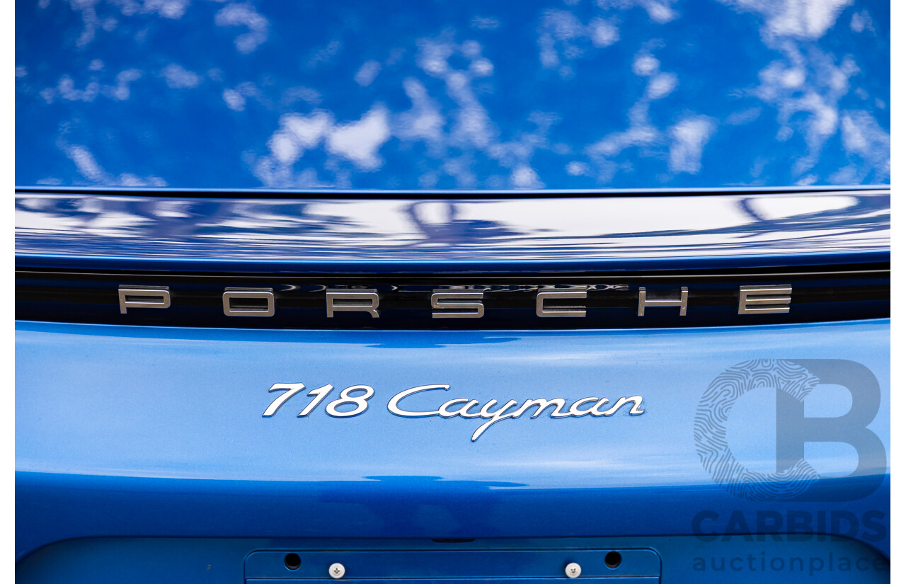 09/2017 Porsche 718 Cayman (RWD) 982 MY18 2d Coupe Sapphire Blue Metallic Turbo 2.0L