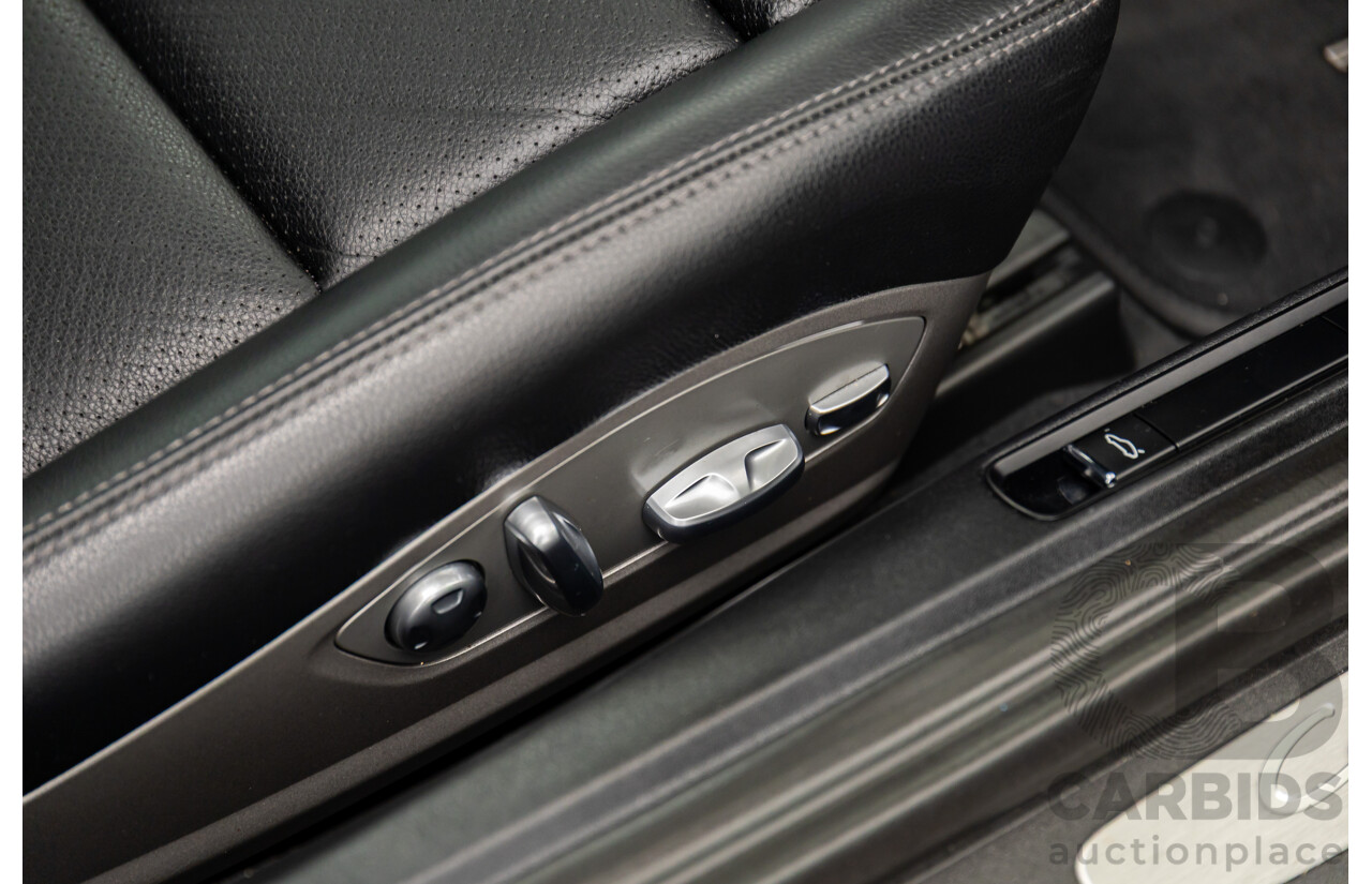 09/2017 Porsche 718 Cayman (RWD) 982 MY18 2d Coupe Sapphire Blue Metallic Turbo 2.0L