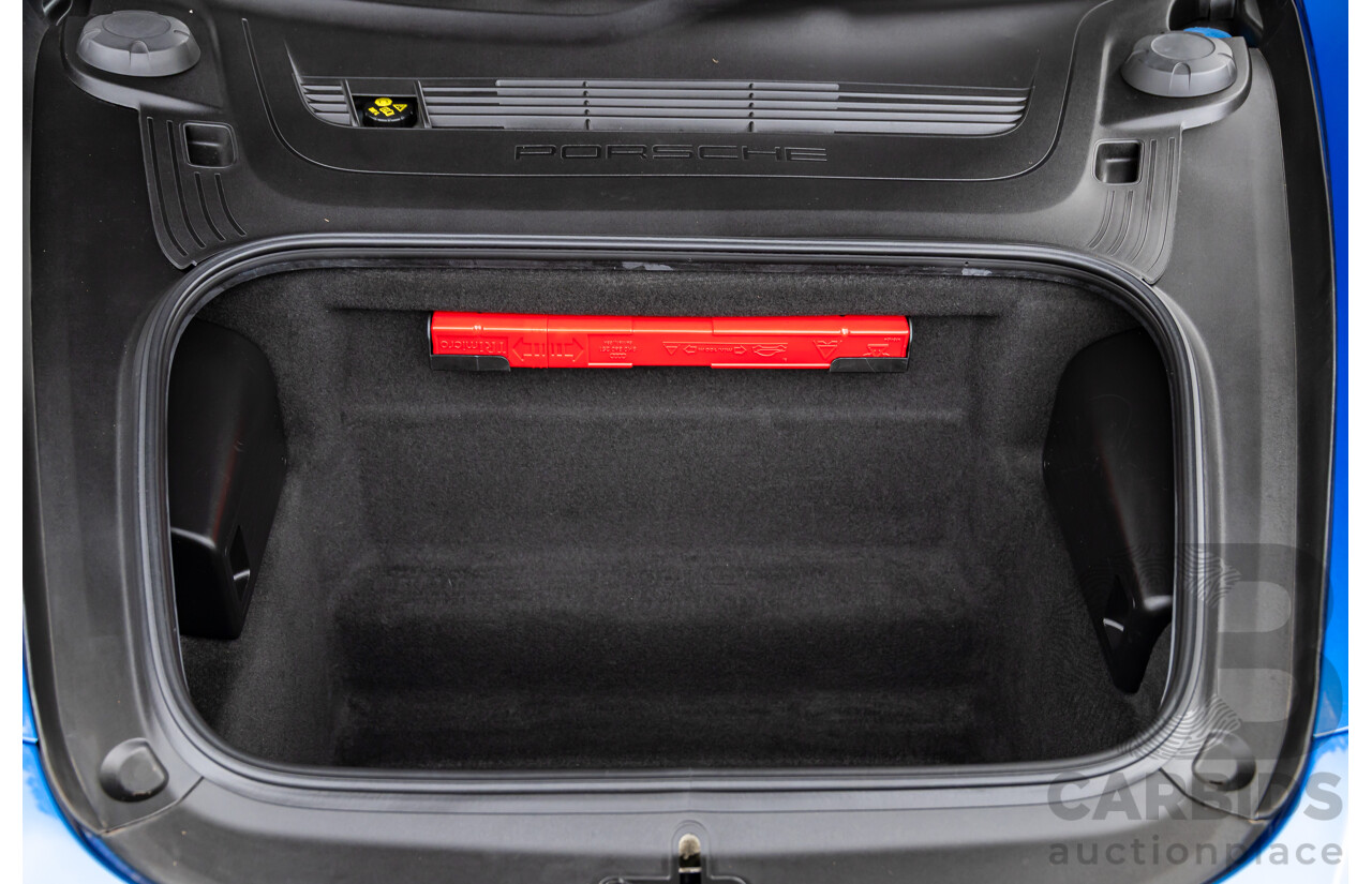 09/2017 Porsche 718 Cayman (RWD) 982 MY18 2d Coupe Sapphire Blue Metallic Turbo 2.0L