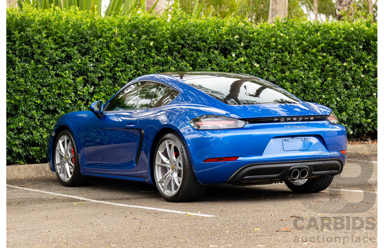 09/2017 Porsche 718 Cayman (RWD) 982 MY18 2d Coupe Sapphire Blue Metallic Turbo 2.0L