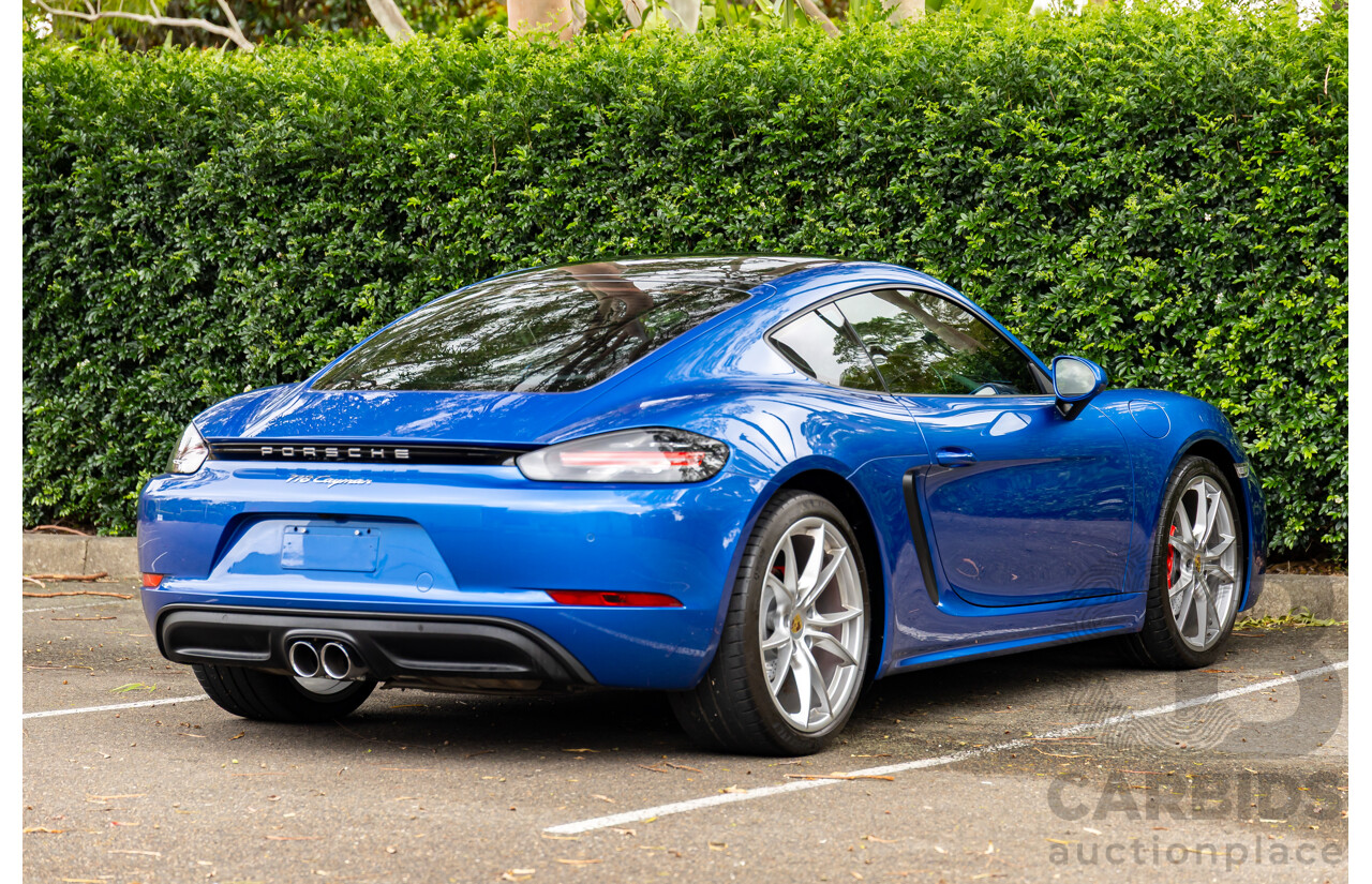 09/2017 Porsche 718 Cayman (RWD) 982 MY18 2d Coupe Sapphire Blue Metallic Turbo 2.0L