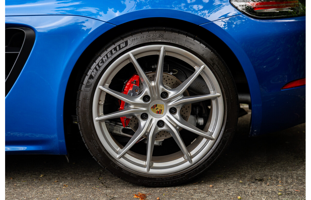 09/2017 Porsche 718 Cayman (RWD) 982 MY18 2d Coupe Sapphire Blue Metallic Turbo 2.0L