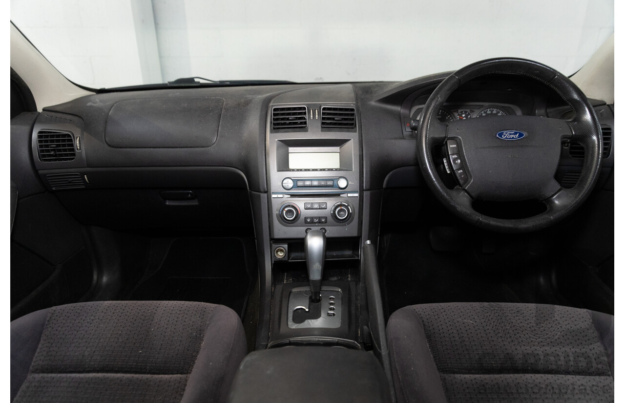 2/2003 Ford Falcon XT BA 4d Sedan Light Satin Veil Metallic 4.0L