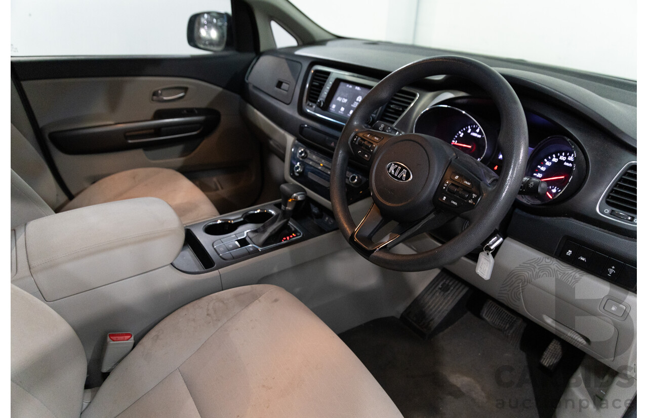 6/2018 Kia Carnival S YP MY16 Update 4d Wagon Snow White Pearl V6 3.3L - 8 Seater