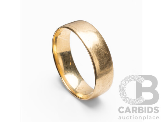 9ct Yellow Gold Wide Wedder - Size Q