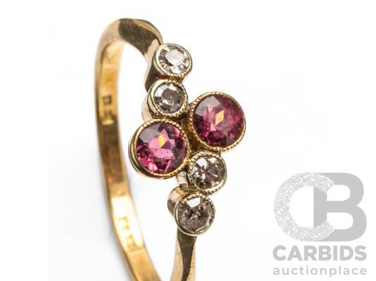 Vintage 18ct Yellow Gold Diamond & Tourmaline Ring - Size Q.5