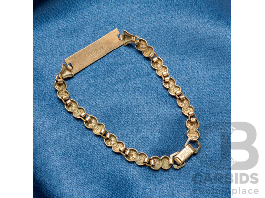 Vintage 9ct Yellow Gold Lined Hearts & Flowers Bracelet. Length - 17.5cms
