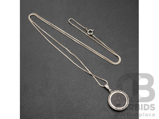 Vintage 925 Sterling Silver Necklace & Black Basalt Pendant. Length - 71cms