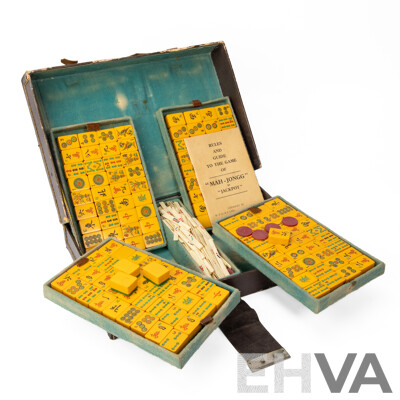 Vintage Mahjong Set in Leather Case