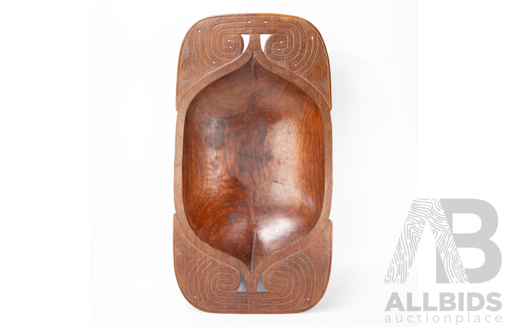 Large Hand Carved Polynesian From the Trobriand Islands