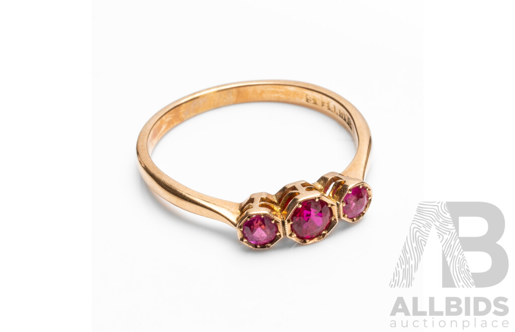 Vintage 15ct Rose Gold & Ruby Ring - Size R