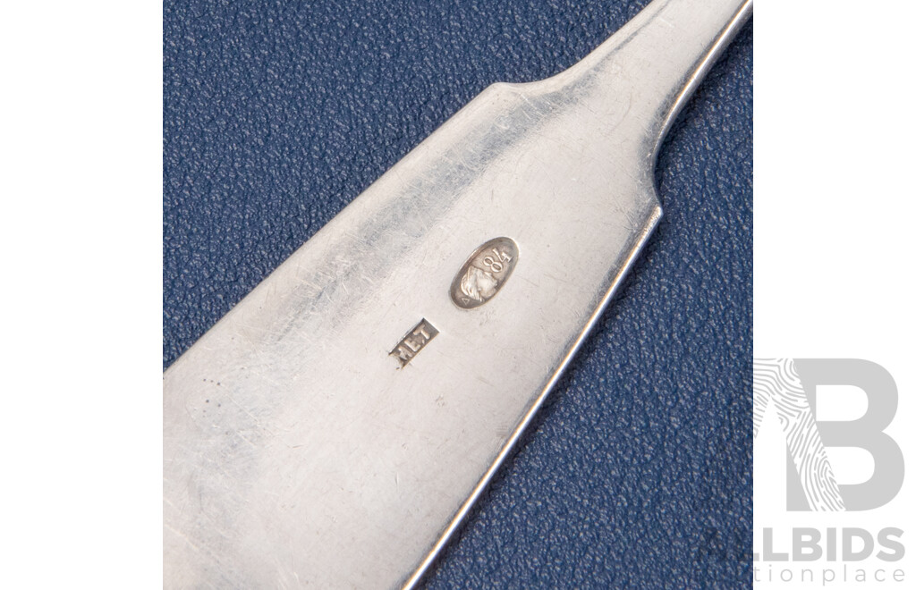 875 Silver Spoon, Russia