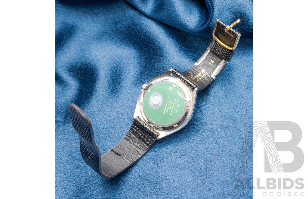 Vintage Citizen Quartz Black Face Watch - 37-4415