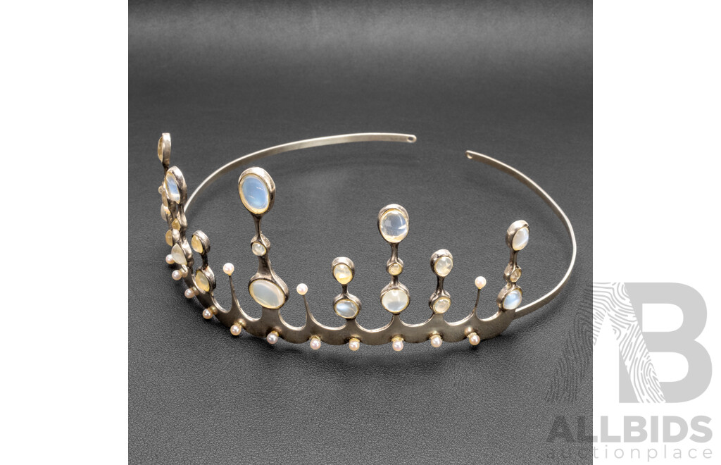 Handmade 925 Sterling Silver, Moonstone & Pearl Tiara by John Nadas - 54g