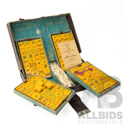 Vintage Mahjong Set in Leather Case