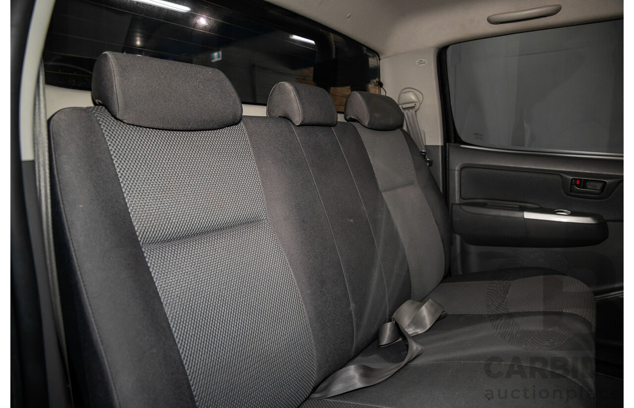 2/2012 Toyota Hilux SR5 (4x4) KUN26R MY12 Dual Cab P/Up Black Mica Turbo Diesel 3.0L