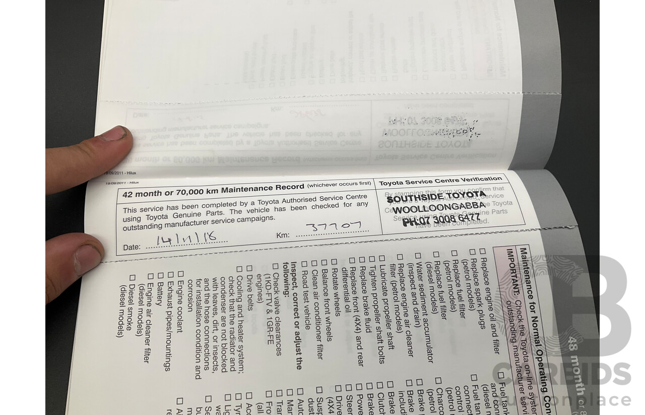 2/2012 Toyota Hilux SR5 (4x4) KUN26R MY12 Dual Cab P/Up Black Mica Turbo Diesel 3.0L