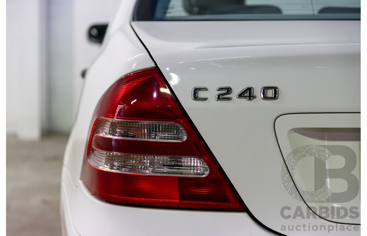 1/2002 Mercedes-Benz C240 Classic W203 4d Sedan Alablaster White V6 2.6L