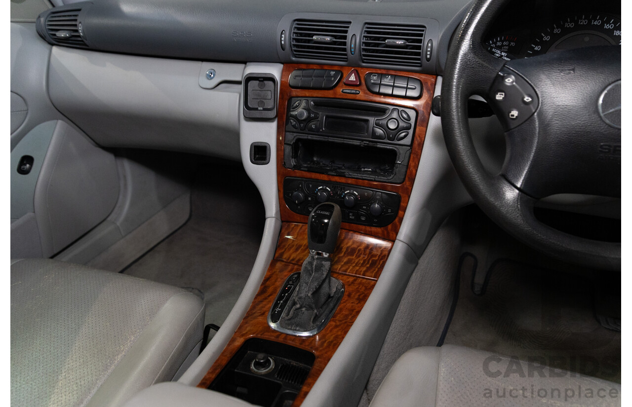 1/2002 Mercedes-Benz C240 Classic W203 4d Sedan Alablaster White V6 2.6L