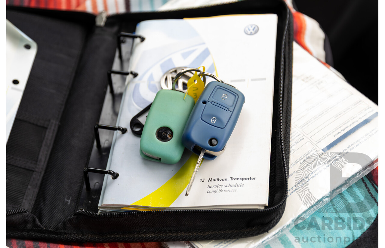 9/2004 Volkswagen Transporter (LWB) T5 Van Reflex Silver Metallic Turbo Diesel 2.5L - Custom Camper