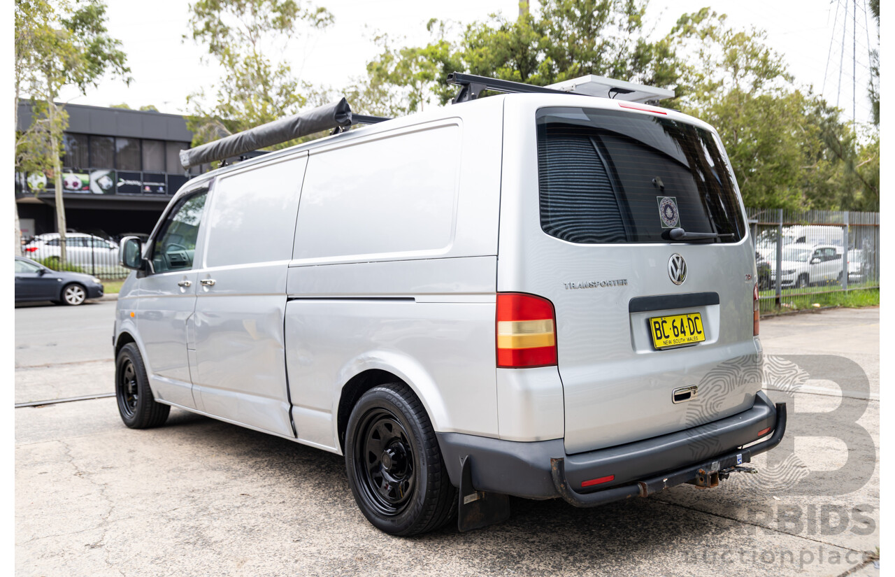 9/2004 Volkswagen Transporter (LWB) T5 Van Reflex Silver Metallic Turbo Diesel 2.5L - Custom Camper
