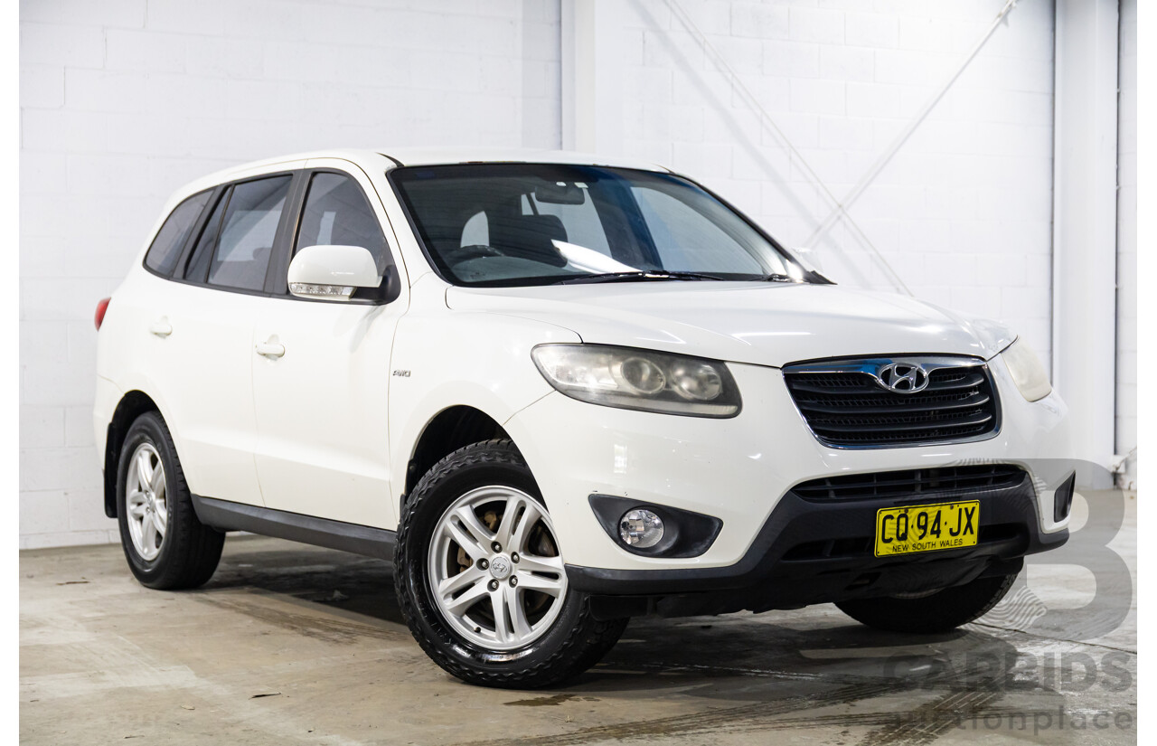 3/2010 Hyundai Santa Fe Elite CRDi (4x4) CM MY10 4d Wagon Vanilla White Turbo Diesel 2.2L - 7 Seater