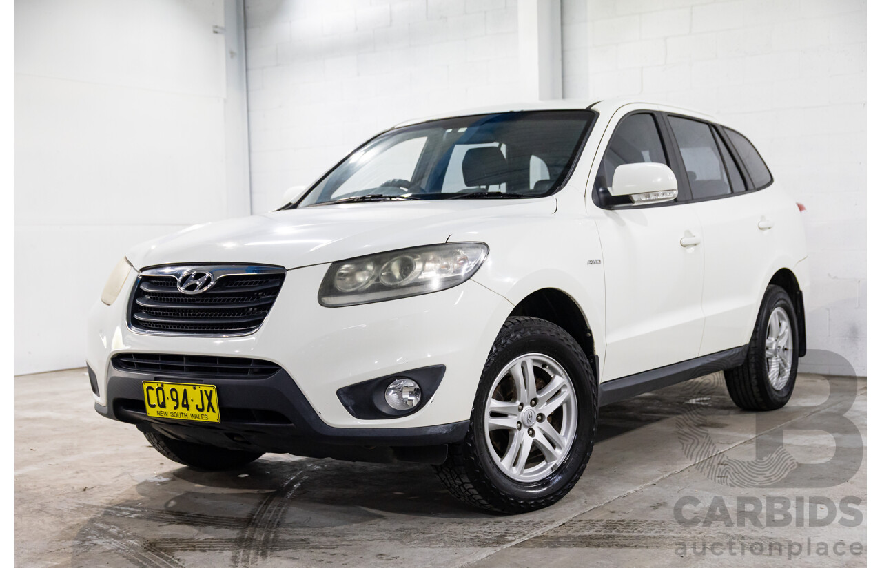 3/2010 Hyundai Santa Fe Elite CRDi (4x4) CM MY10 4d Wagon Vanilla White Turbo Diesel 2.2L - 7 Seater