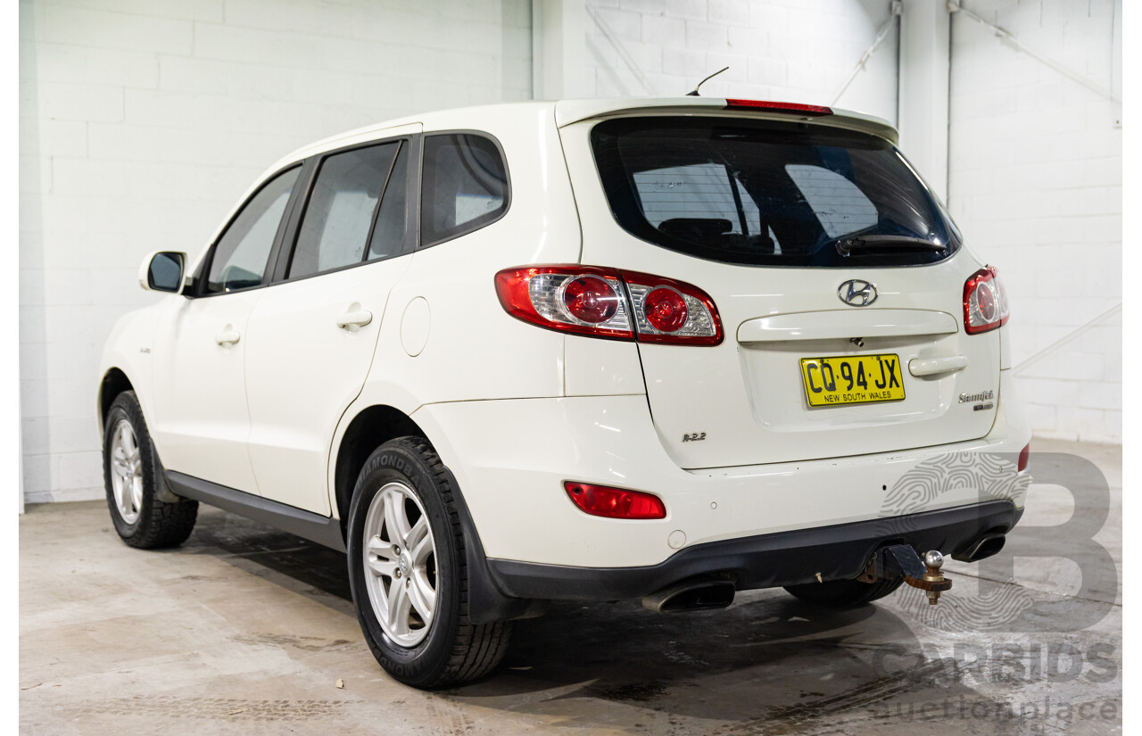 3/2010 Hyundai Santa Fe Elite CRDi (4x4) CM MY10 4d Wagon Vanilla White Turbo Diesel 2.2L - 7 Seater