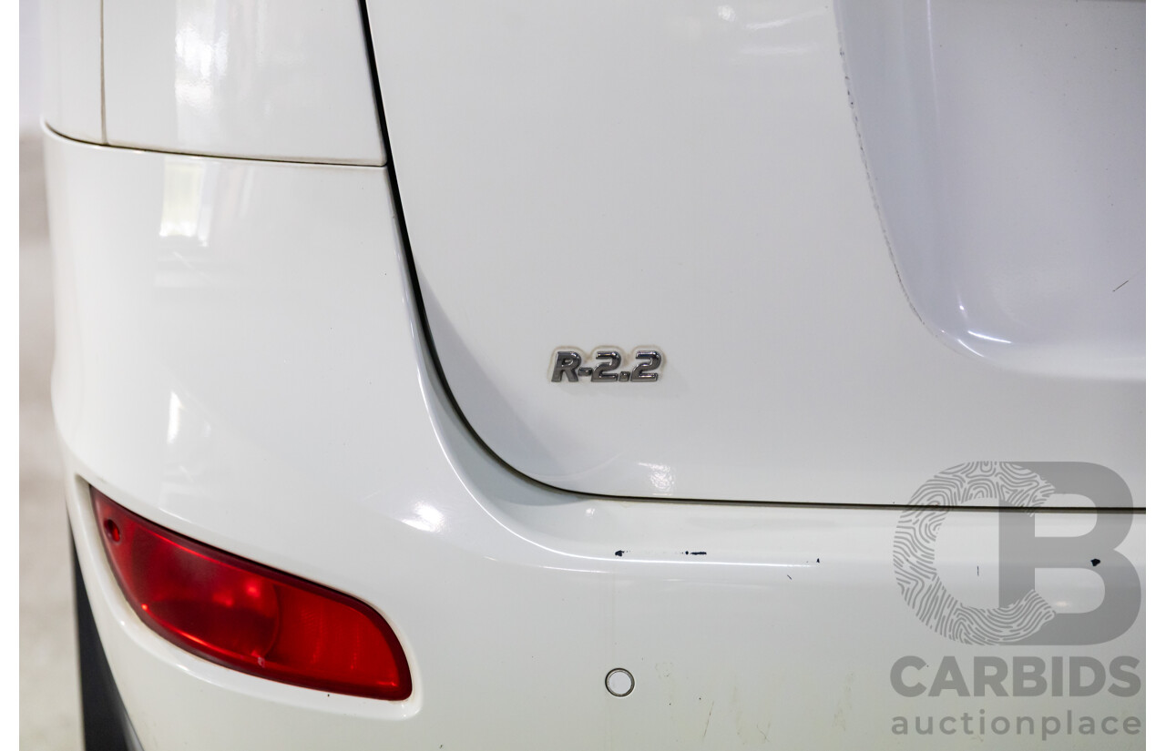 3/2010 Hyundai Santa Fe Elite CRDi (4x4) CM MY10 4d Wagon Vanilla White Turbo Diesel 2.2L - 7 Seater