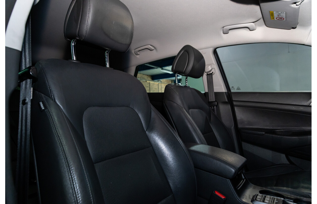 1/2016 Hyundai Tucson Elite (AWD) TLE 4d Wagon Thunder Black Turbo 1.6L