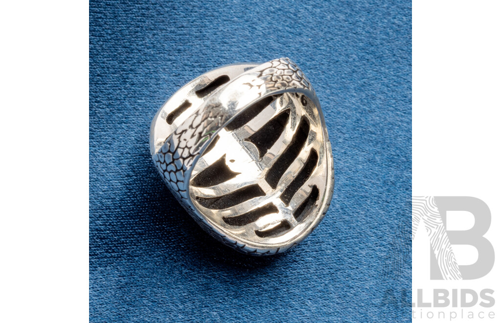 Men's 925 Stirling Silver Signet with Large Oval Cabochon Crushed Baltic Amber - Size W.5