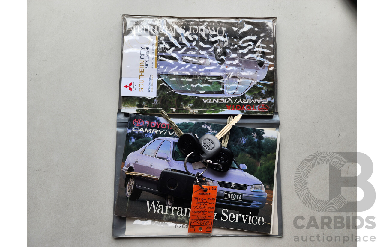 2/1999 Toyota Camry CS-X SXV20R 4d Sedan White 2.2L