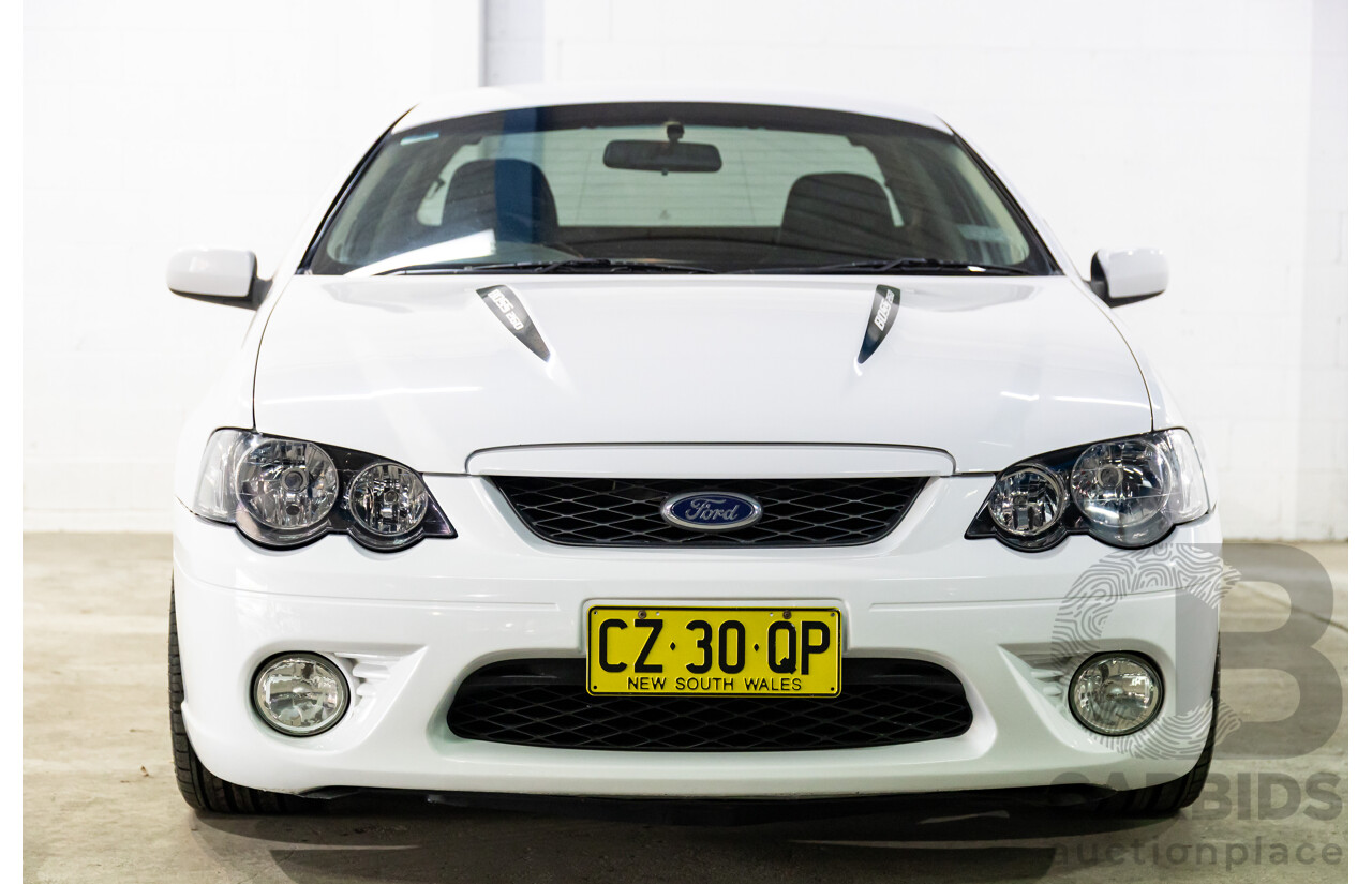 1/2006 Ford Falcon XR8 BF Utility Winter White V8 5.4L