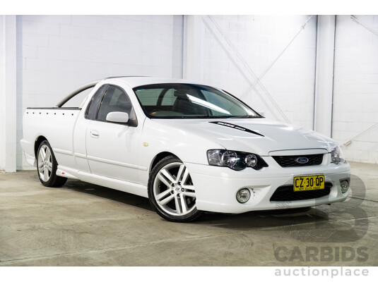 1/2006 Ford Falcon XR8 BF Utility Winter White V8 5.4L