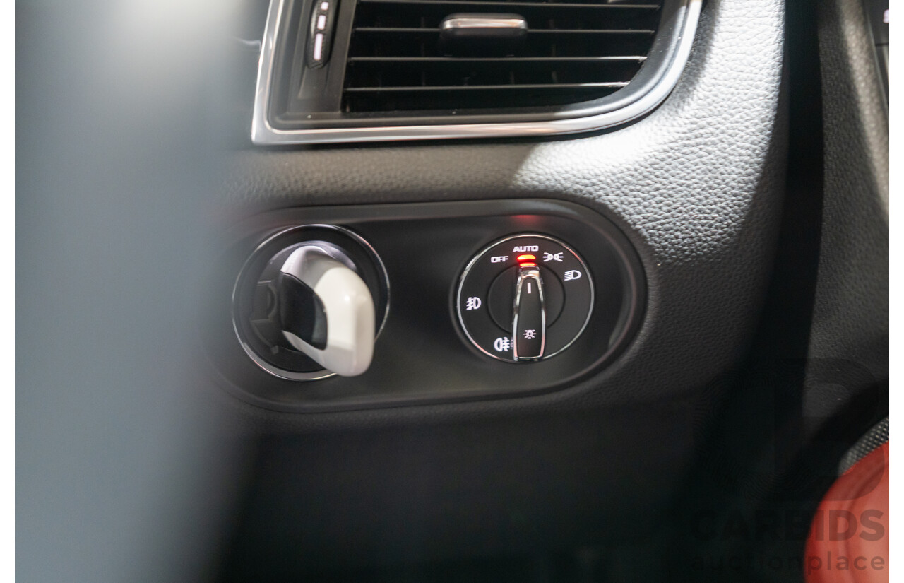 5/2016 Porsche Macan GTS (AWD) 95B MY17 4D Wagon White Twin Turbo V6 3.0L