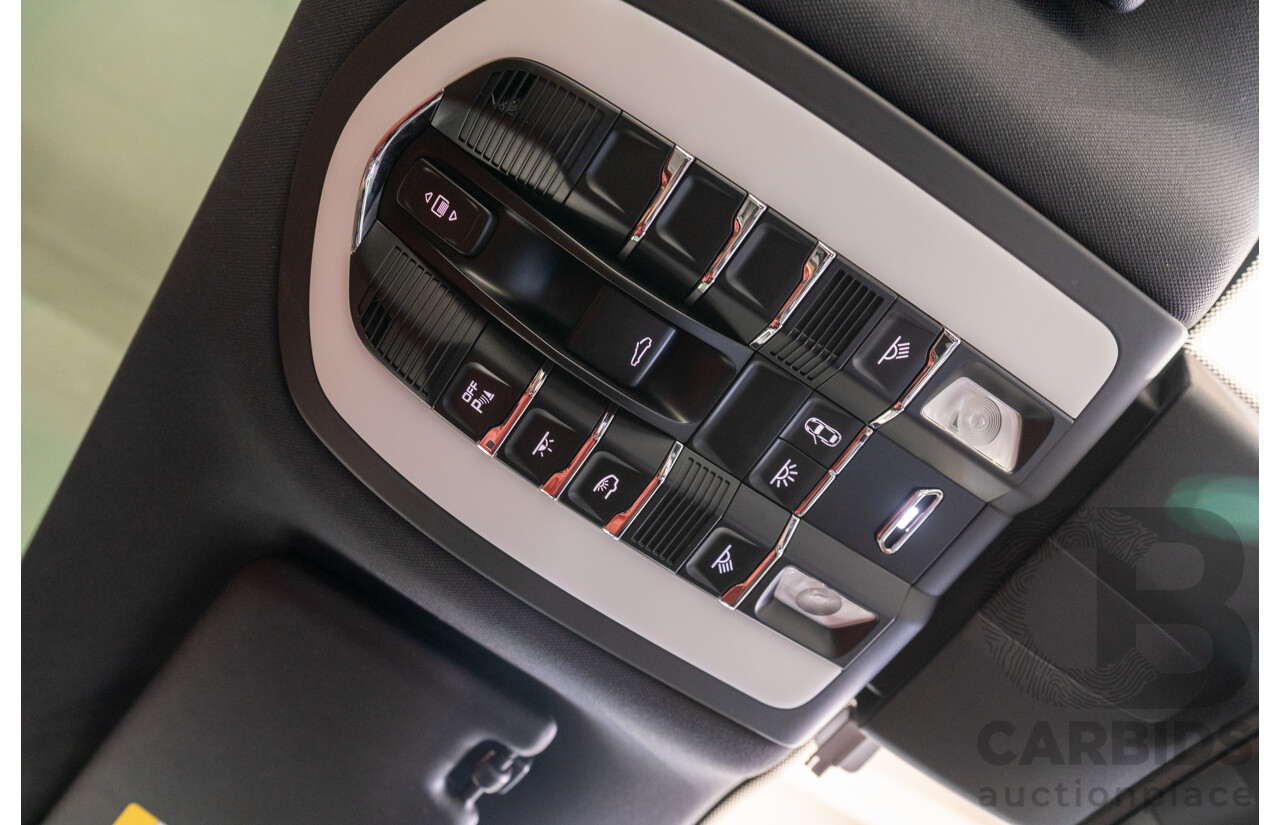 5/2016 Porsche Macan GTS (AWD) 95B MY17 4D Wagon White Twin Turbo V6 3.0L