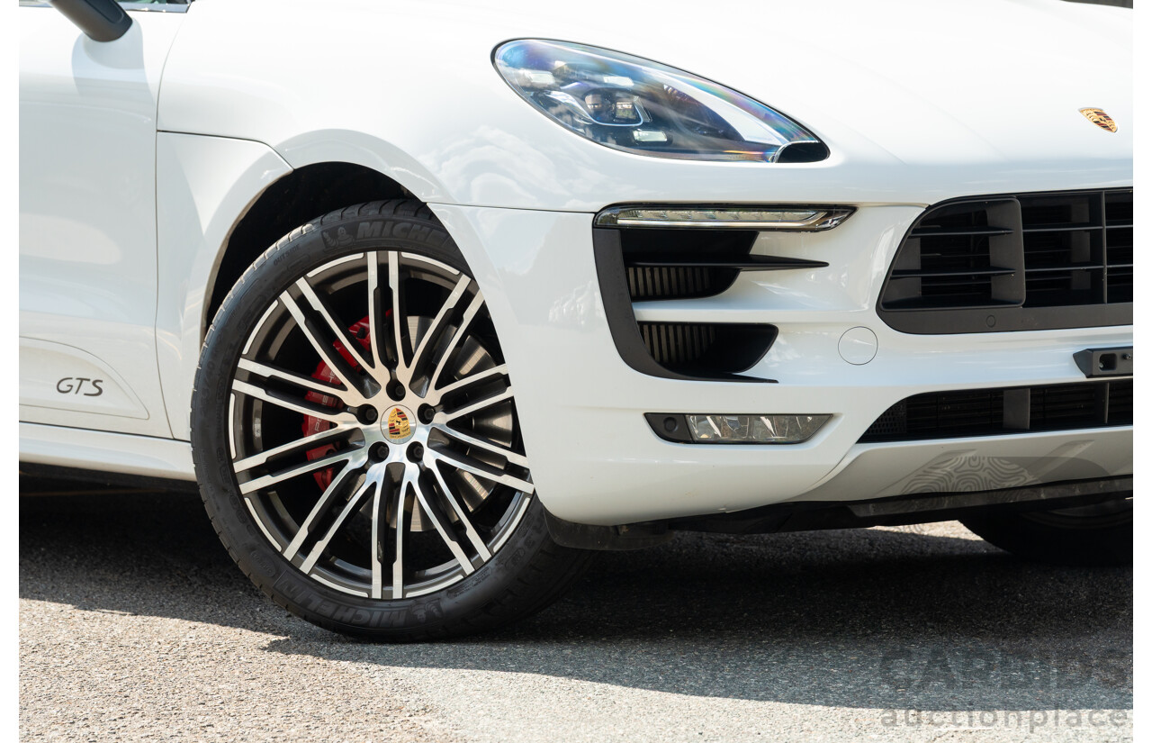5/2016 Porsche Macan GTS (AWD) 95B MY17 4D Wagon White Twin Turbo V6 3.0L