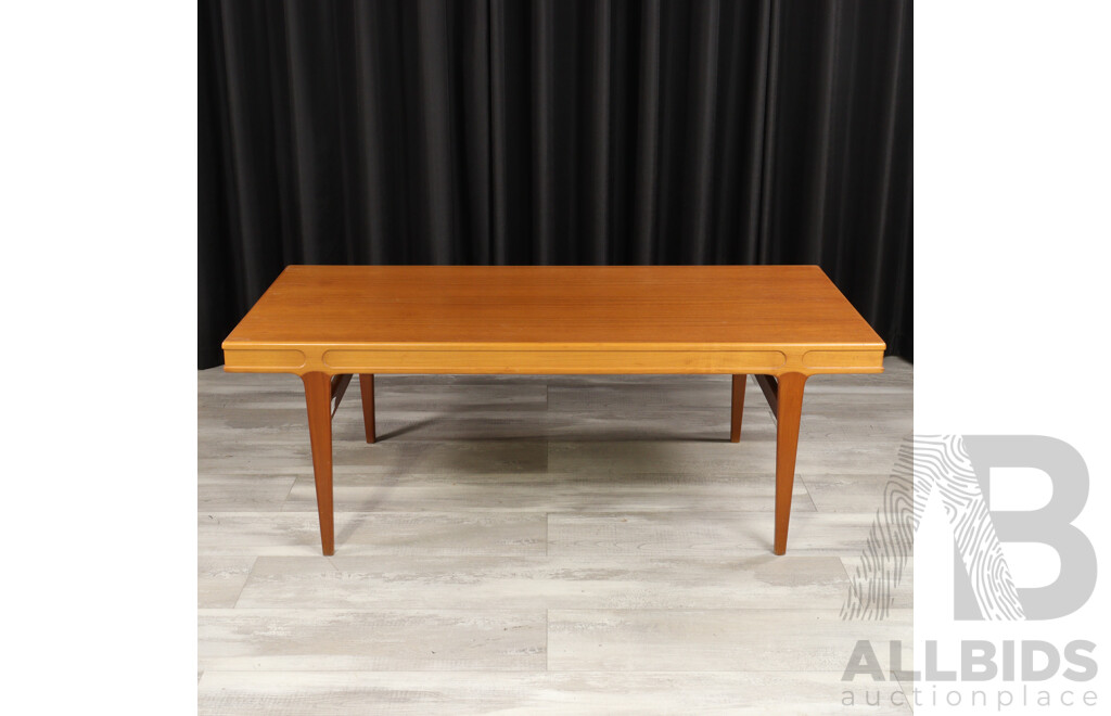 Oversized Teak Coffee Table with Pull Out Drink Slide, Johannes Andersen