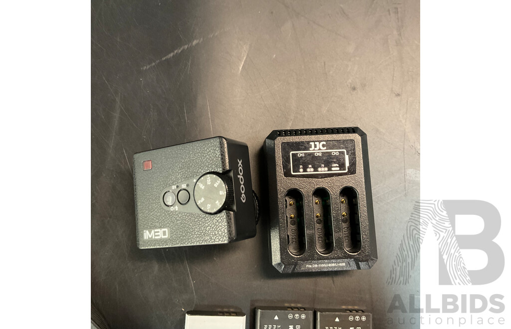 RICOH GRIII Camera & Godox IM30 Mini Flash with 4 Batteries and JJC Charger