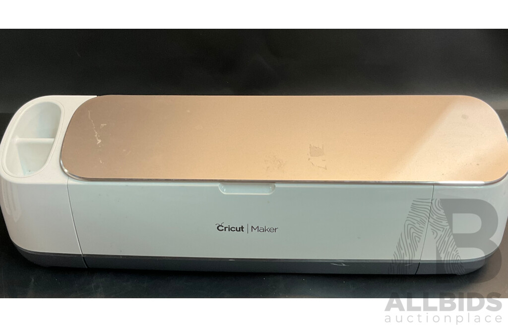 Cricut Maker Cutting Machine