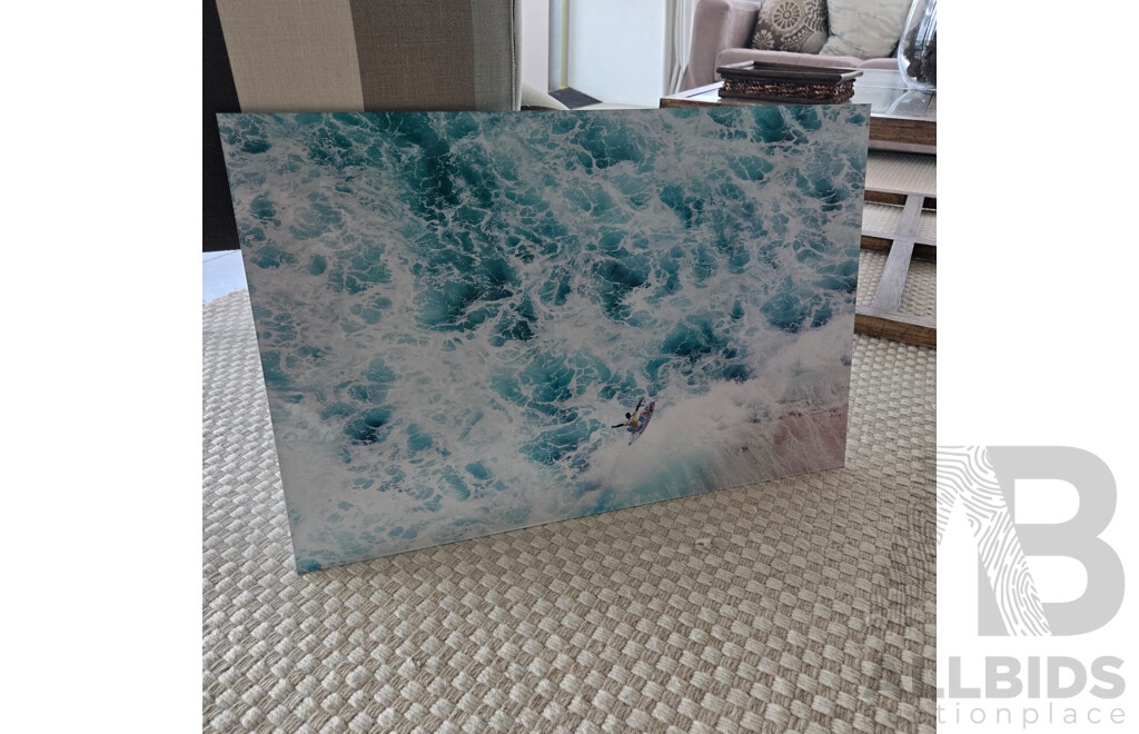 Eugene Tan, Aquabumps, "In the Mix" Photo, 76cm X 50cm, Solid Back Framed