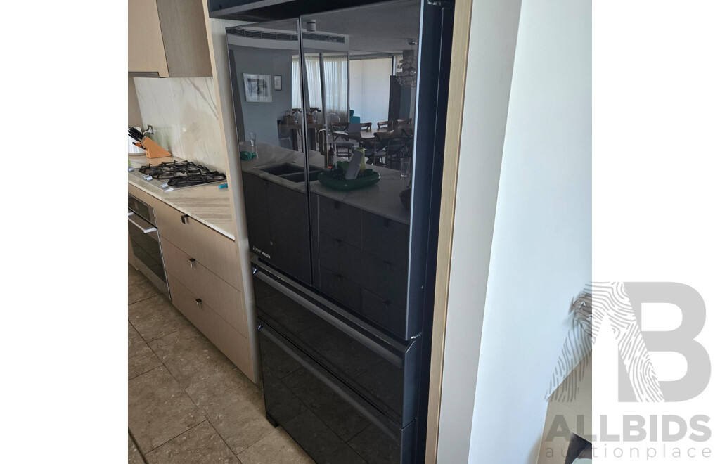 Mitsubishi Electric 630L Black French Door Fridge Freeze (MR-LX630EM-GBK-A2)