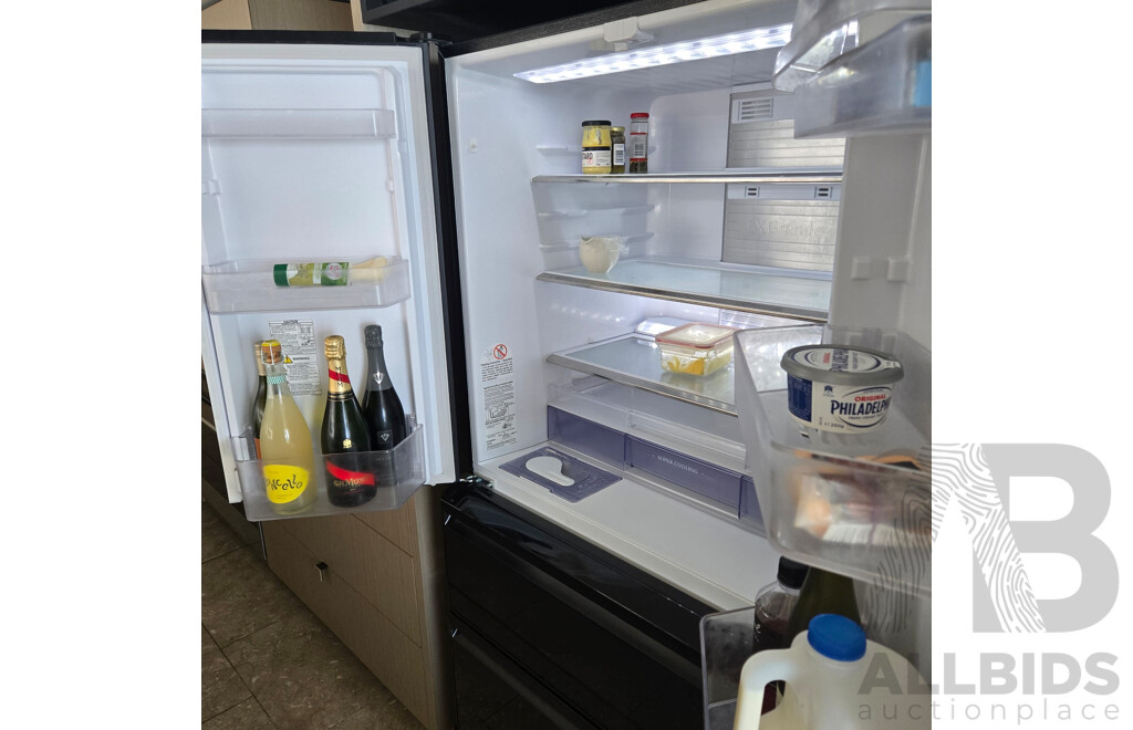 Mitsubishi Electric 630L Black French Door Fridge Freeze (MR-LX630EM-GBK-A2)