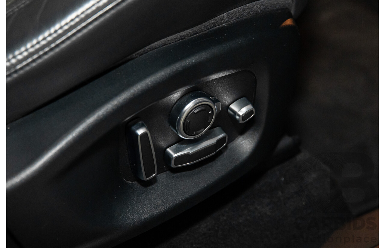 02/2017 Jaguar F-Pace 30d Portfolio (AWD) MY17 4d Wagon Glacier White Turbo Diesel V6 3.0L