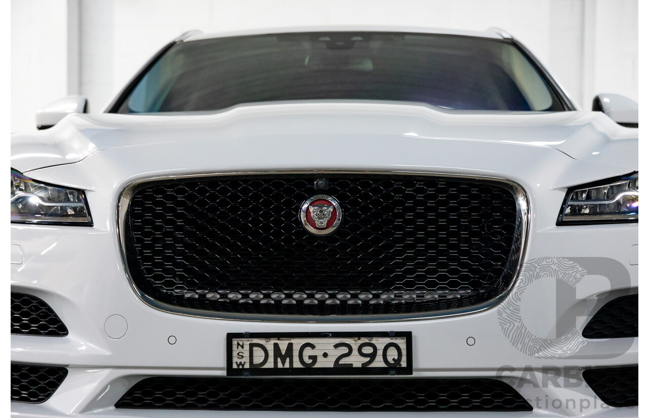 02/2017 Jaguar F-Pace 30d Portfolio (AWD) MY17 4d Wagon Glacier White Turbo Diesel V6 3.0L