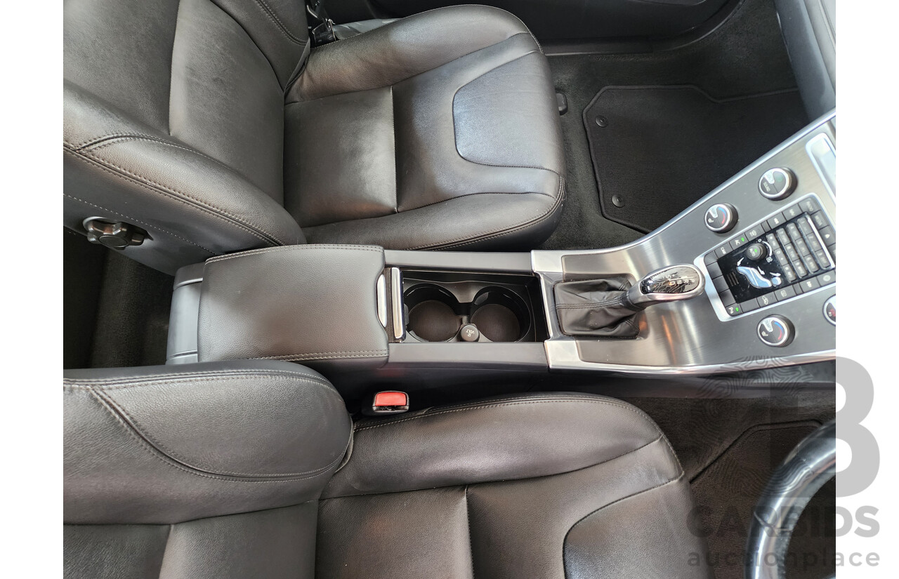 8/2014 Volvo Xc60 D5 Luxury DZ MY14 4d Wagon White 2.4L