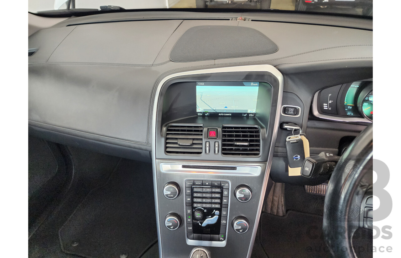 8/2014 Volvo Xc60 D5 Luxury DZ MY14 4d Wagon White 2.4L