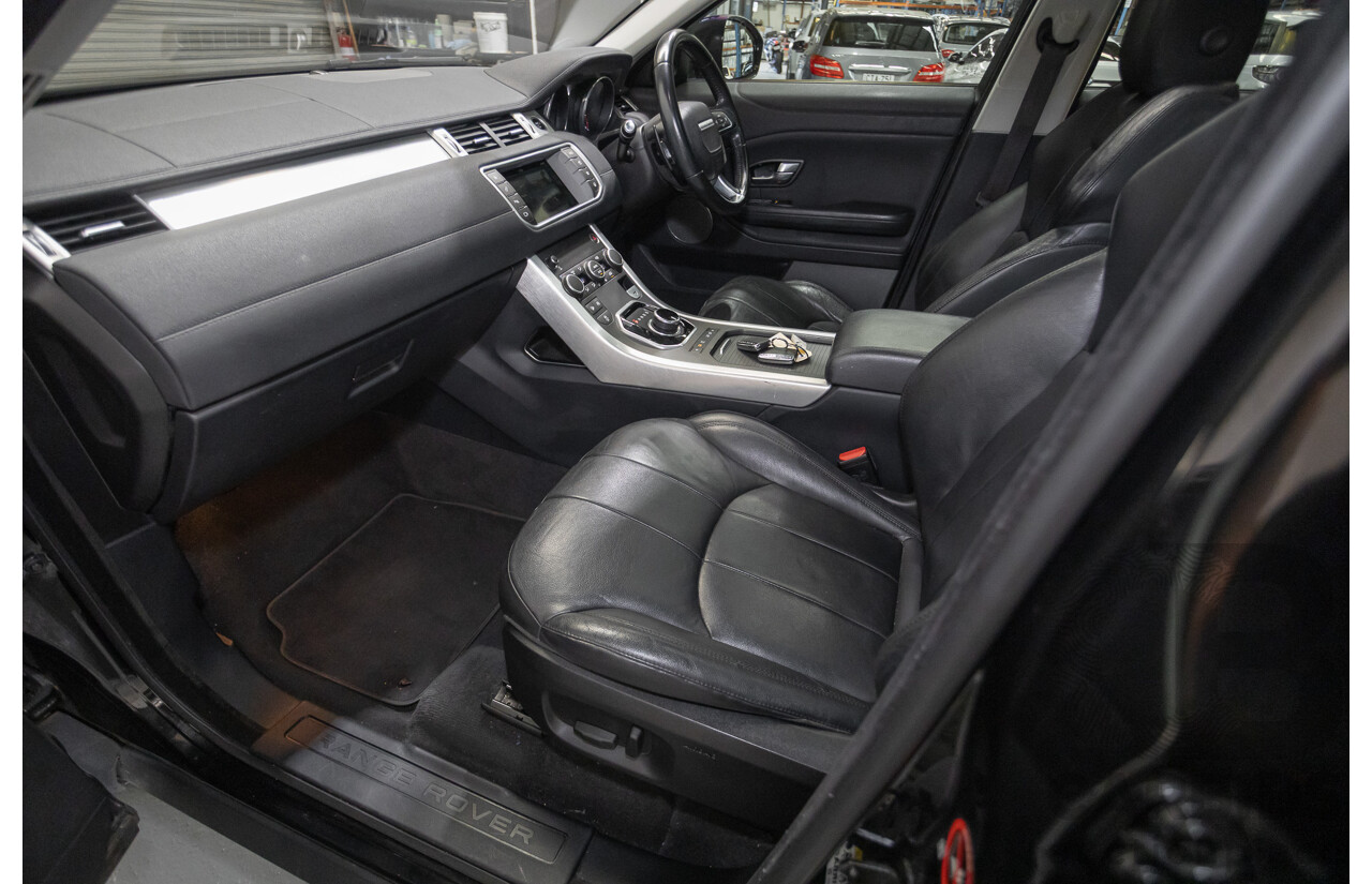12/2016 Range Rover Evoque TD4 150 SE (AWD) LV MY17 5D Wagon Santorini Black Metallic Turbo Diesel 2.0L