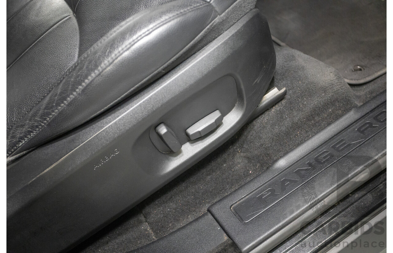 12/2016 Range Rover Evoque TD4 150 SE (AWD) LV MY17 5D Wagon Santorini Black Metallic Turbo Diesel 2.0L