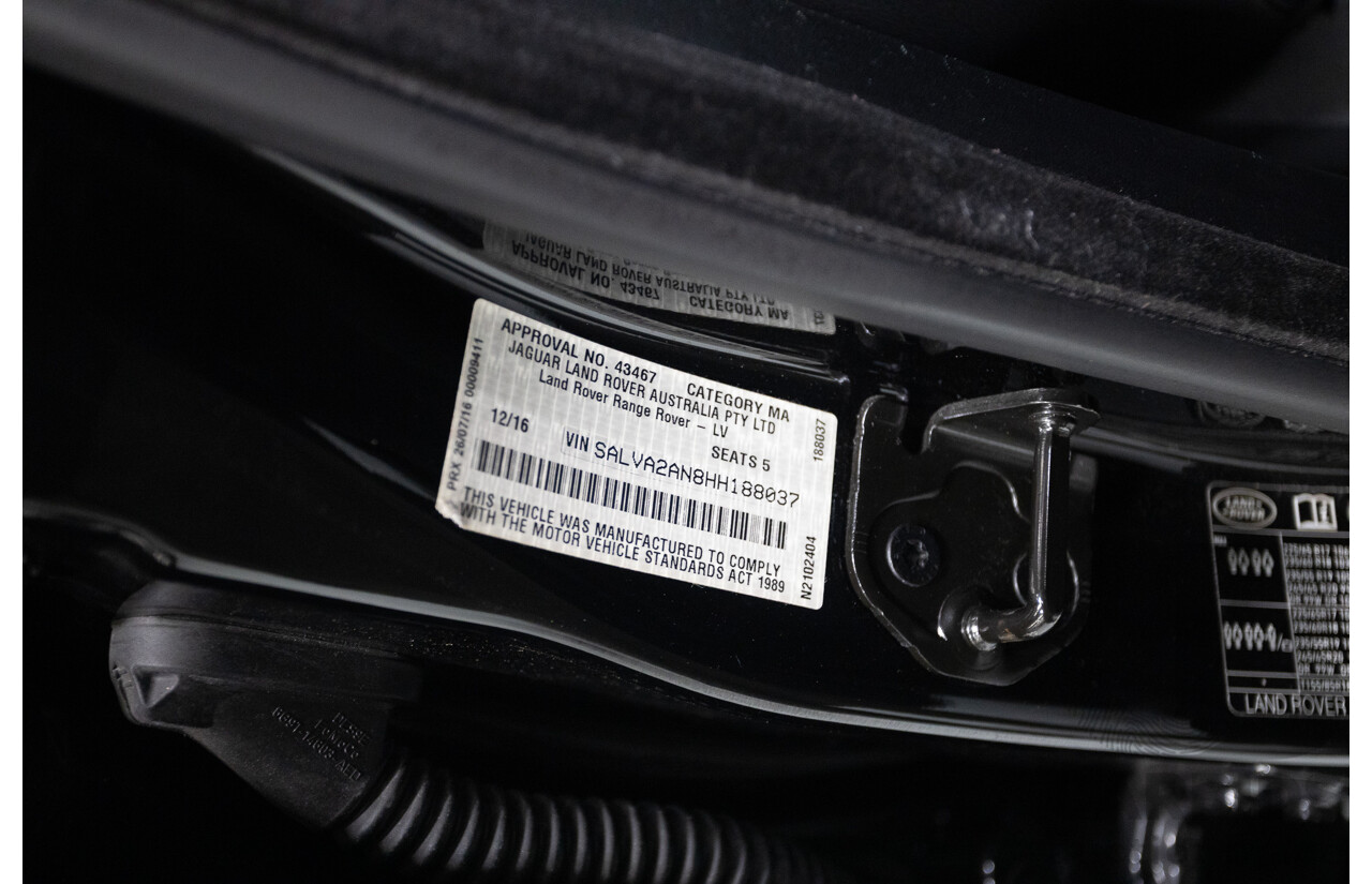 12/2016 Range Rover Evoque TD4 150 SE (AWD) LV MY17 5D Wagon Santorini Black Metallic Turbo Diesel 2.0L